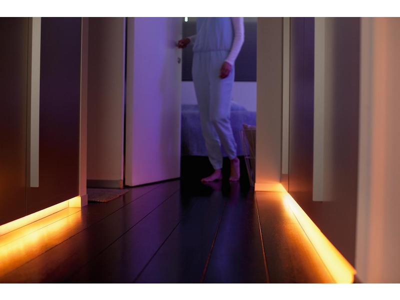 Philips Hue Lightstrip Plus sockel V4, 2 meter startpaket Led strips & underhållning