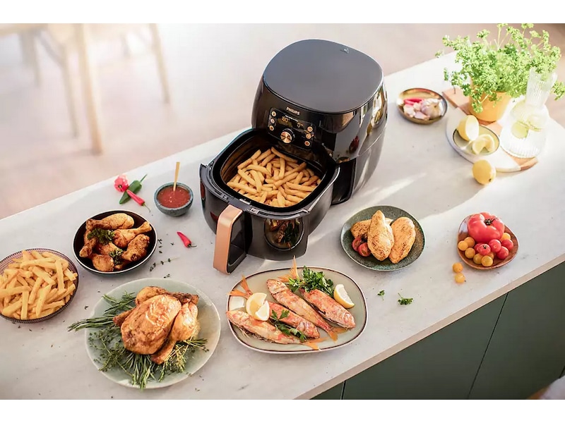 Philips Premium Smart Sensing Airfryer XXL HD9867/90 Airfryer