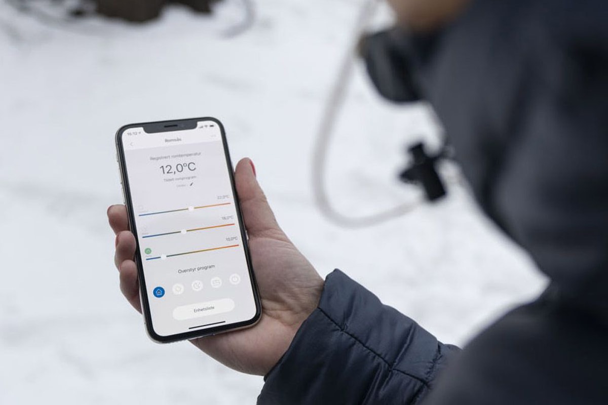 Styr temperaturen i ditt hem eller sommarstuga oavsett var du är.