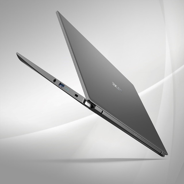 Acer Swift 3 SF316-51 laptop